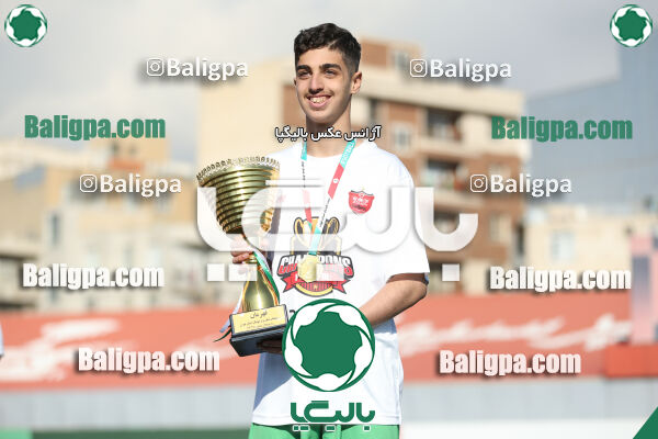 پرسپولیس 2–2 پیکان