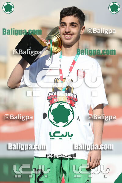 پرسپولیس 2–2 پیکان