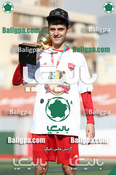 پرسپولیس 2–2 پیکان