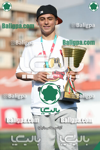 پرسپولیس 2–2 پیکان