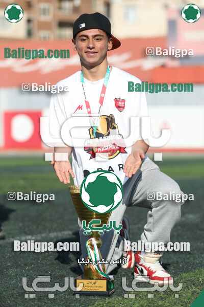 پرسپولیس 2–2 پیکان