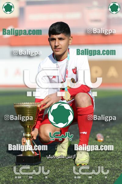 پرسپولیس 2–2 پیکان
