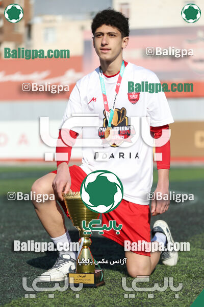 پرسپولیس 2–2 پیکان