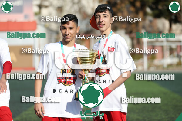پرسپولیس 2–2 پیکان