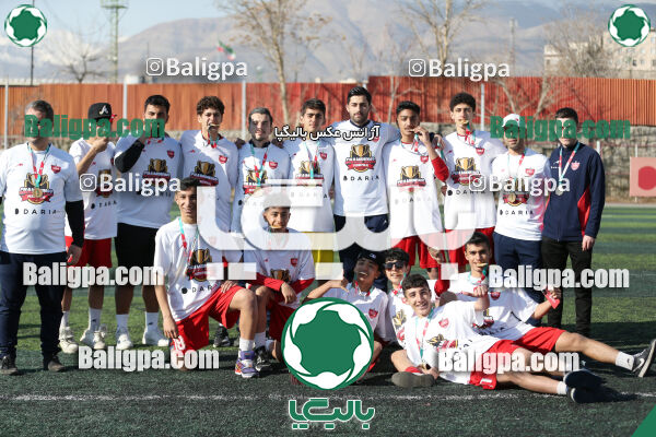 پرسپولیس 2–2 پیکان