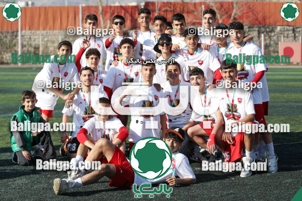 پرسپولیس 2–2 پیکان