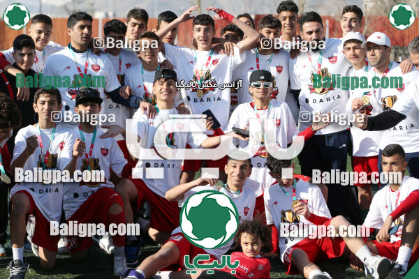 پرسپولیس 2–2 پیکان