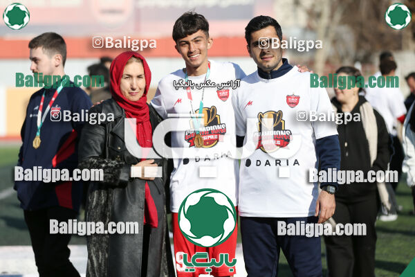 پرسپولیس 2–2 پیکان