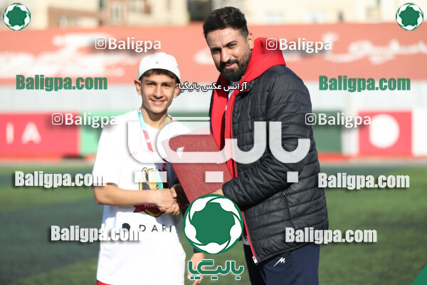پرسپولیس 2–2 پیکان