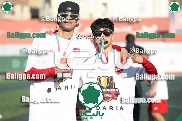 پرسپولیس 2–2 پیکان