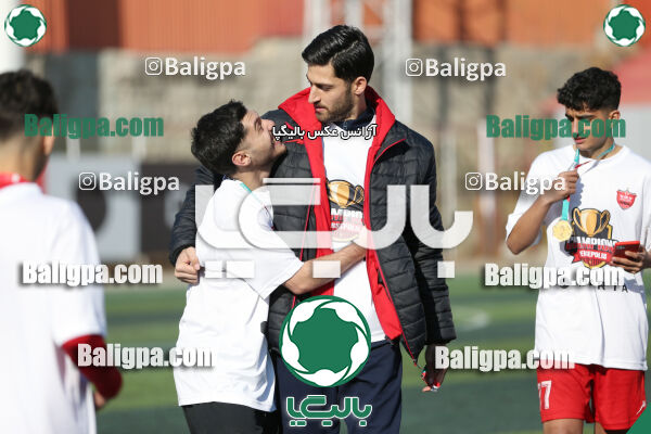 پرسپولیس 2–2 پیکان