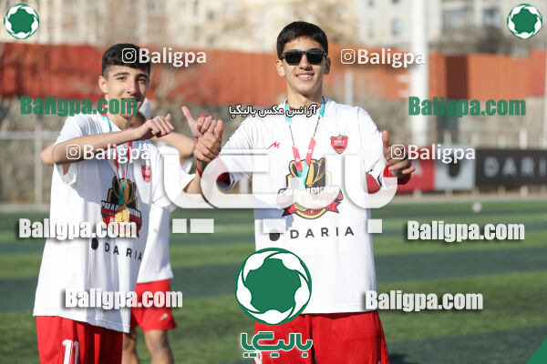 پرسپولیس 2–2 پیکان