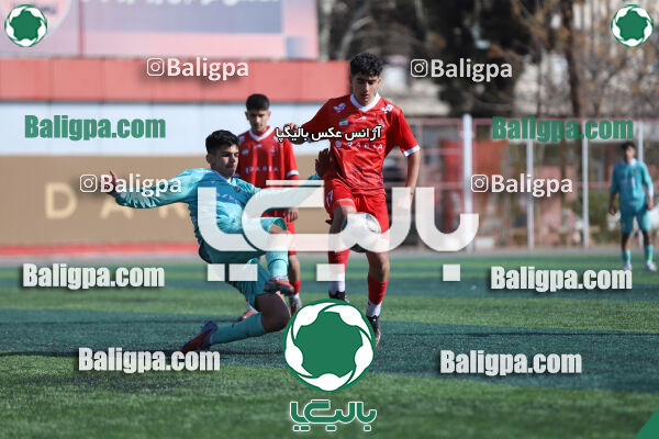 پرسپولیس 2–2 پیکان