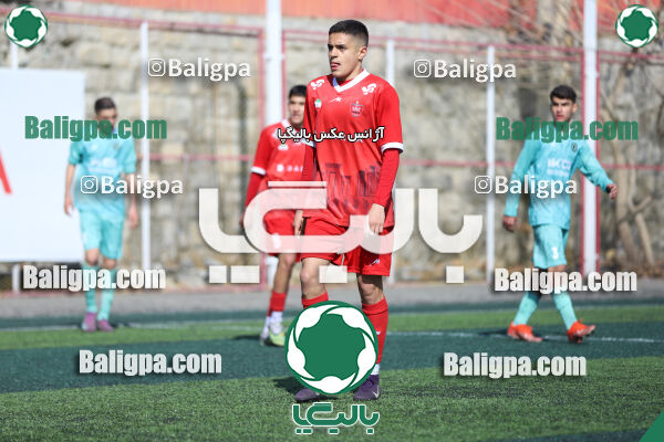 پرسپولیس 2–2 پیکان