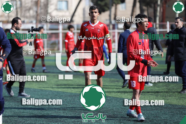 پرسپولیس 2–2 پیکان