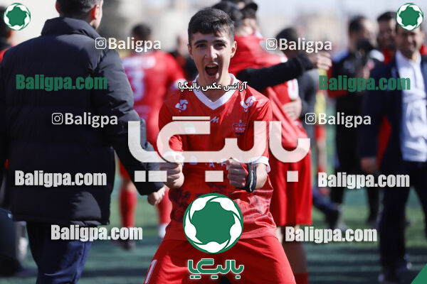 پرسپولیس 2–2 پیکان