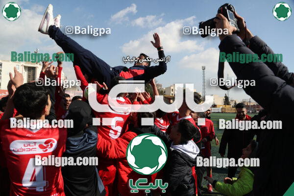 پرسپولیس 2–2 پیکان
