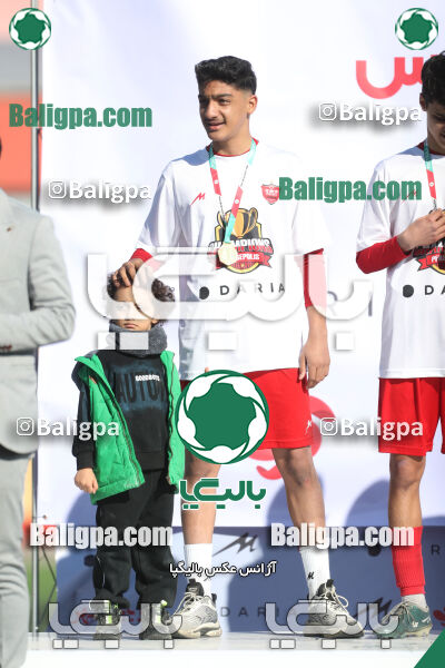 پرسپولیس 2–2 پیکان