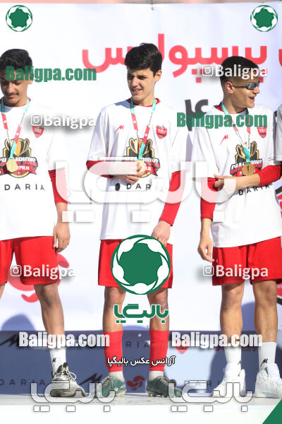 پرسپولیس 2–2 پیکان