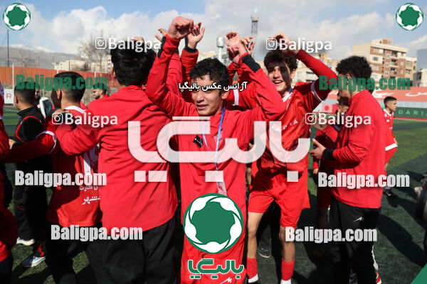 پرسپولیس 2–2 پیکان