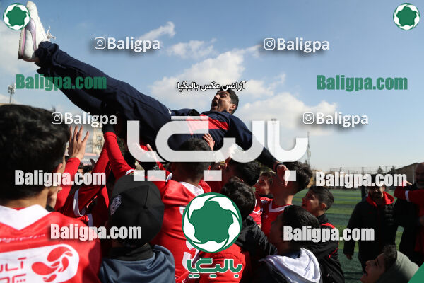 پرسپولیس 2–2 پیکان