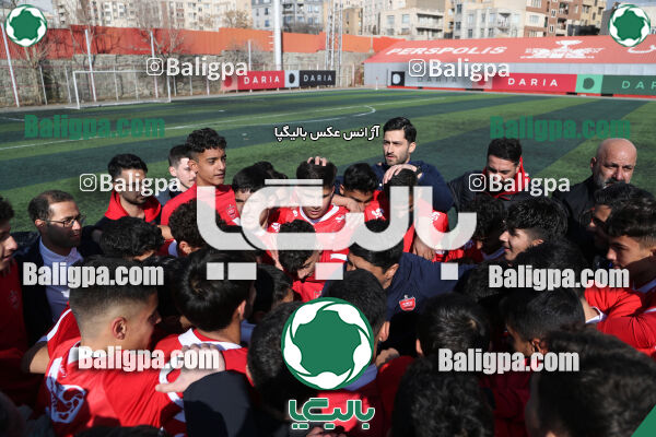 پرسپولیس 2–2 پیکان