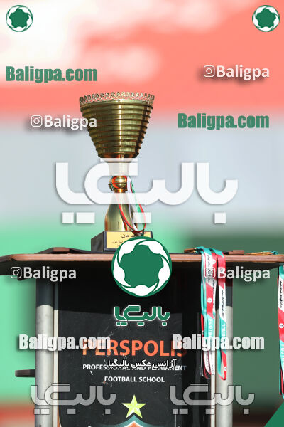 پرسپولیس 2–2 پیکان