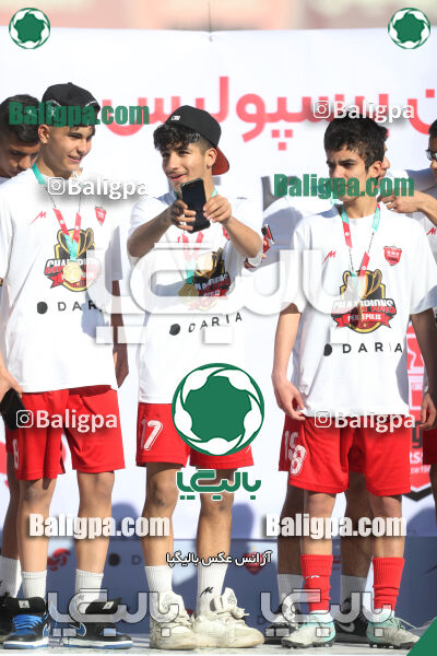 پرسپولیس 2–2 پیکان