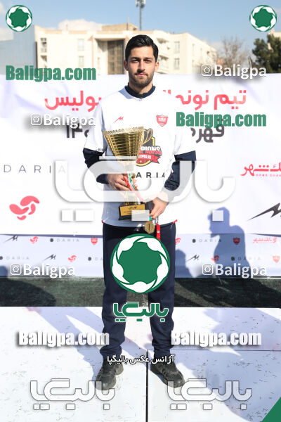 پرسپولیس 2–2 پیکان