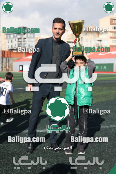 پرسپولیس 2–2 پیکان