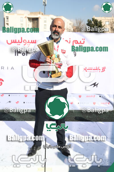پرسپولیس 2–2 پیکان