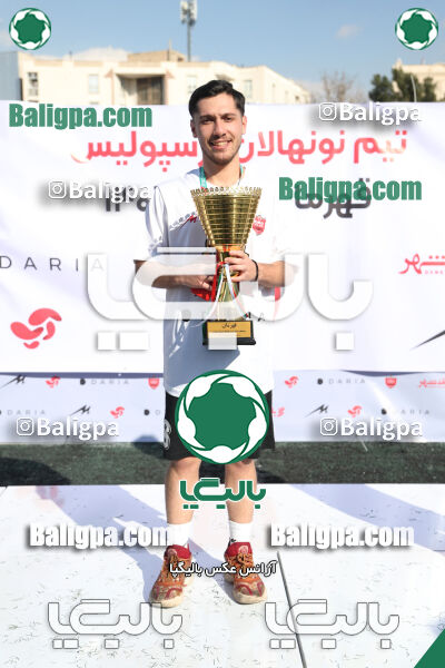 پرسپولیس 2–2 پیکان