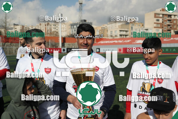 پرسپولیس 2–2 پیکان