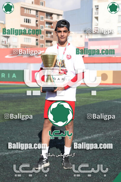 پرسپولیس 2–2 پیکان