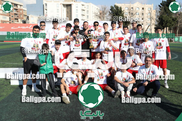 پرسپولیس 2–2 پیکان