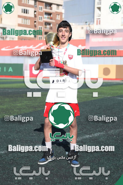 پرسپولیس 2–2 پیکان