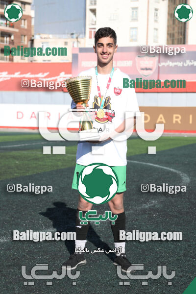 پرسپولیس 2–2 پیکان