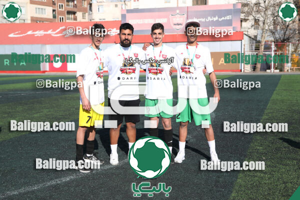 پرسپولیس 2–2 پیکان