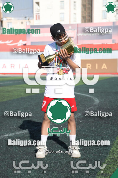 پرسپولیس 2–2 پیکان
