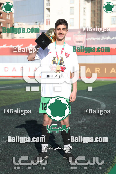 پرسپولیس 2–2 پیکان