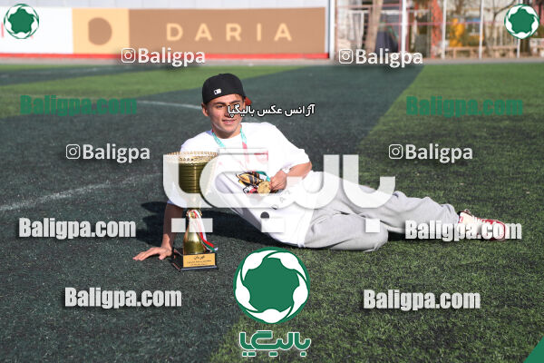 پرسپولیس 2–2 پیکان