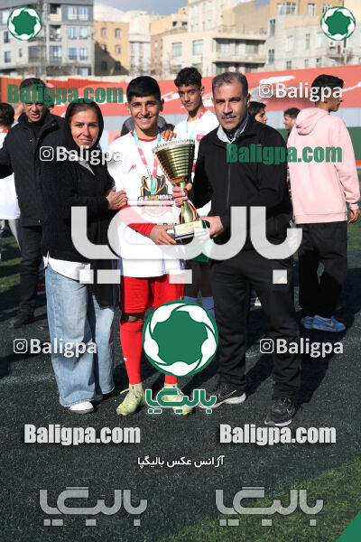 پرسپولیس 2–2 پیکان