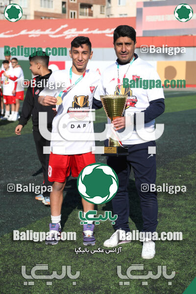 پرسپولیس 2–2 پیکان