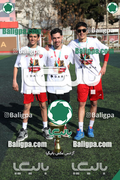 پرسپولیس 2–2 پیکان