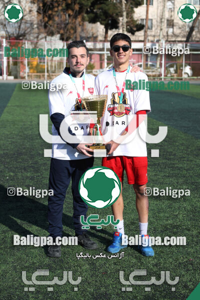 پرسپولیس 2–2 پیکان