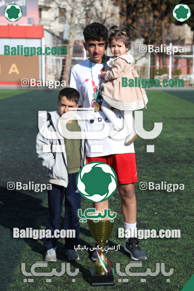 پرسپولیس 2–2 پیکان