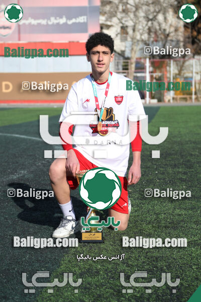 پرسپولیس 2–2 پیکان