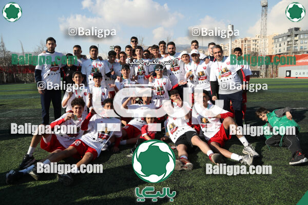 پرسپولیس 2–2 پیکان