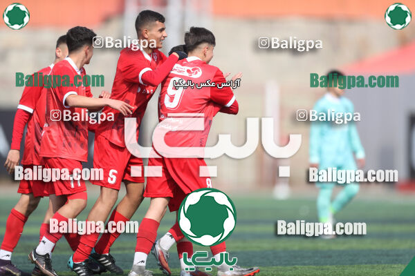 پرسپولیس 2–2 پیکان
