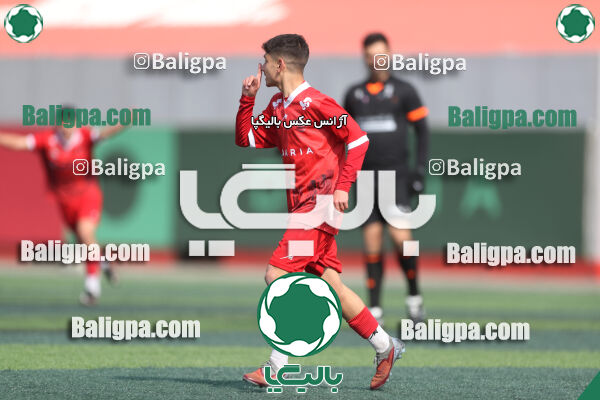 پرسپولیس 2–2 پیکان